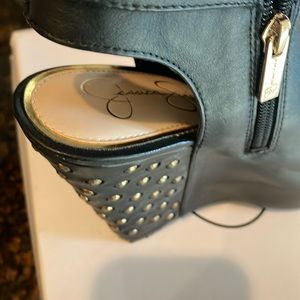 Jessica Simpson platform sandal